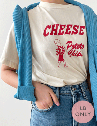 LITTLE ONLY. 치즈 나염 라운드 티셔츠